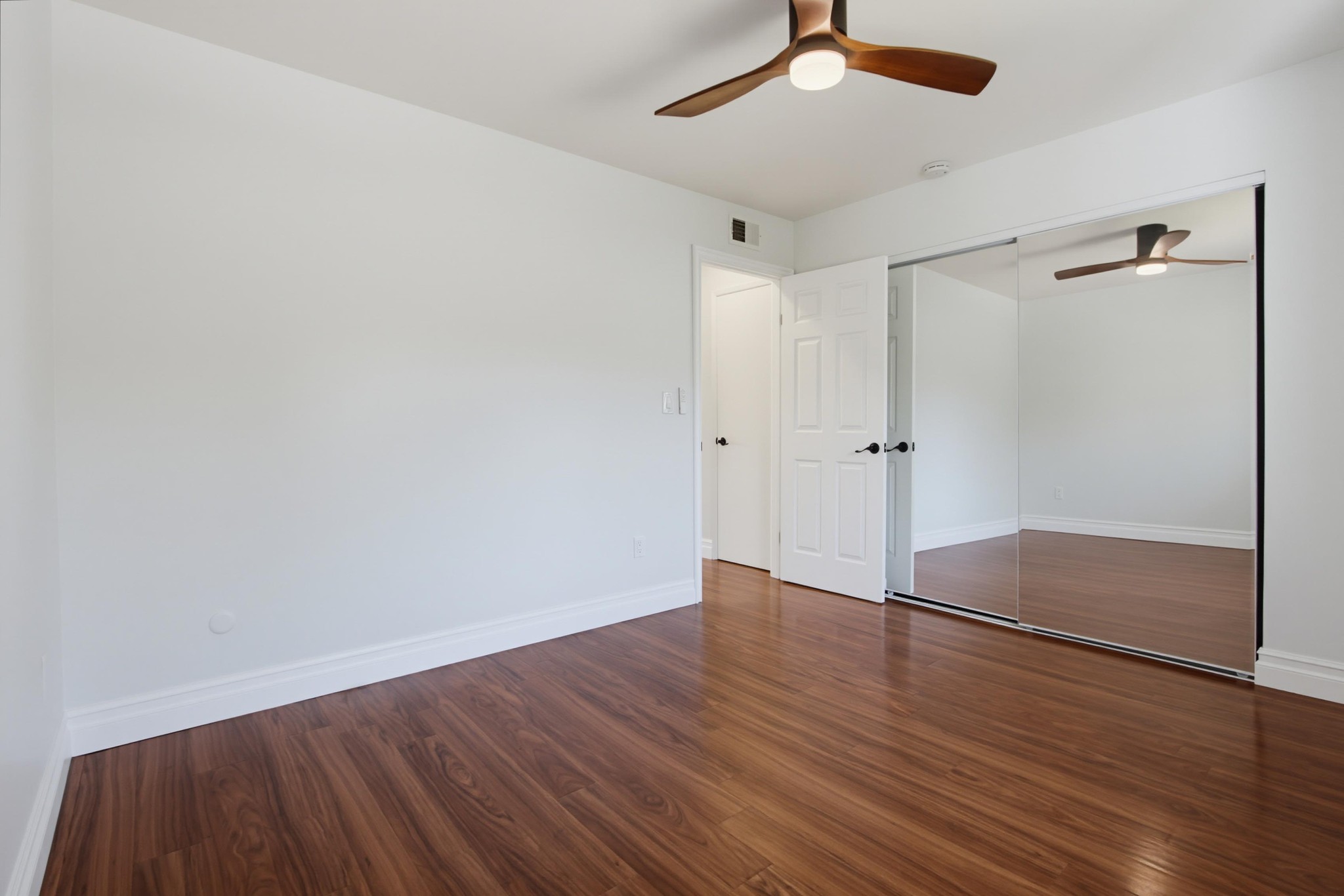 Virtual tour photo 41 of 43 for 1866 Fairway Cir Dr
