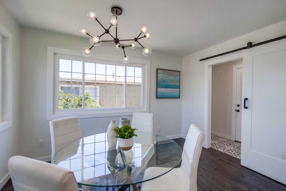 Virtual tour photo 14 of 64 for 1870 David St