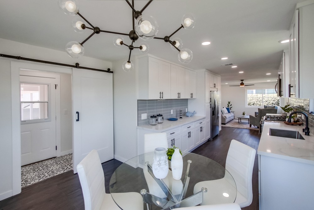 Virtual tour photo 16 of 64 for 1870 David St