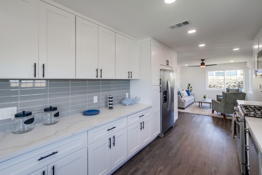 Virtual tour photo 18 of 64 for 1870 David St