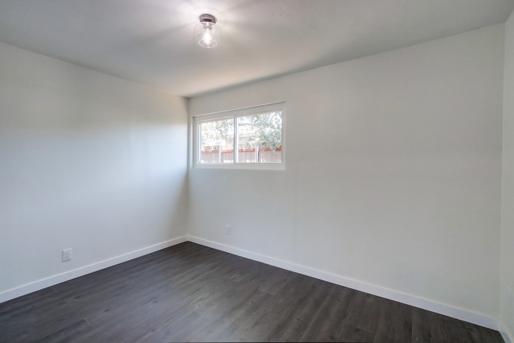 Virtual tour photo 26 of 64 for 1870 David St