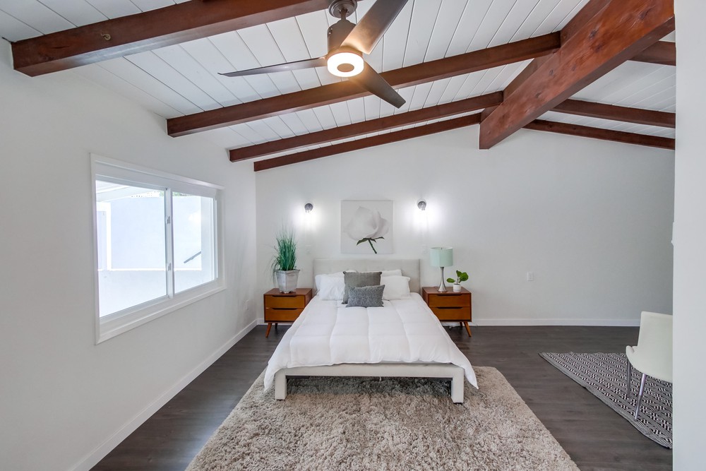 Virtual tour photo 31 of 64 for 1870 David St