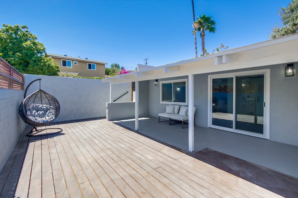 Virtual tour photo 42 of 64 for 1870 David St