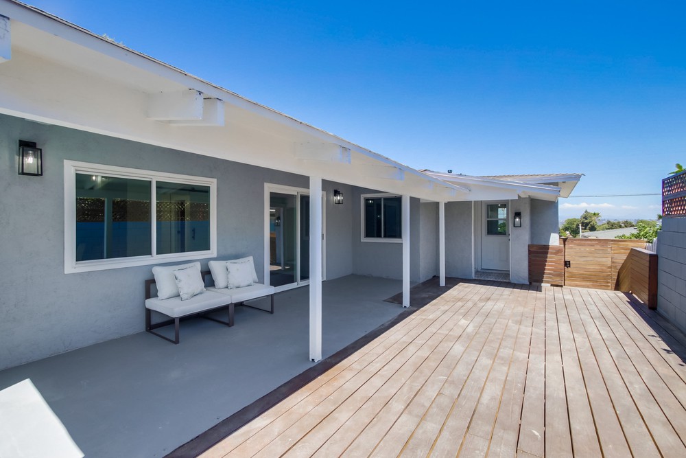 Virtual tour photo 43 of 64 for 1870 David St