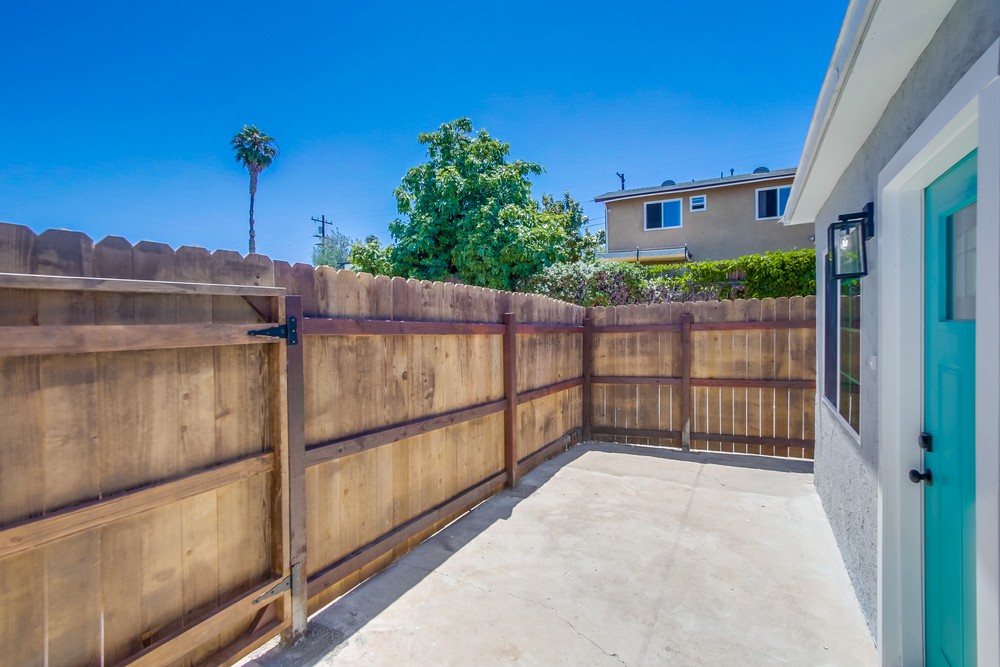 Virtual tour photo 47 of 64 for 1870 David St