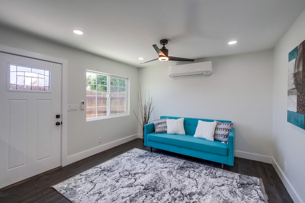 Virtual tour photo 53 of 64 for 1870 David St