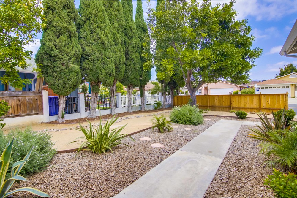 Virtual tour photo 9 of 8 for 1870 Paradise Hills Rd