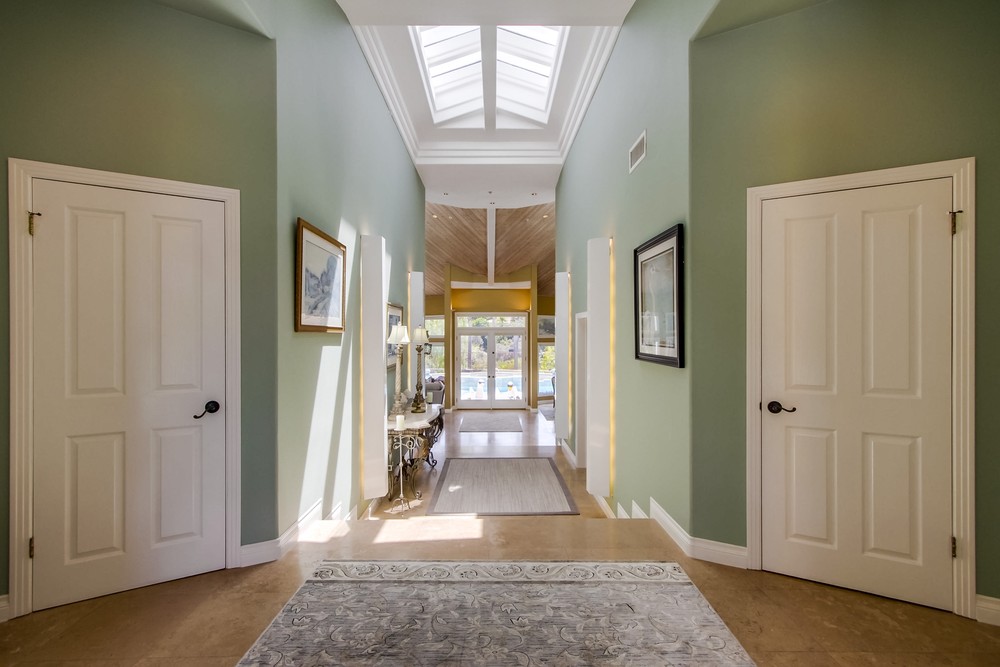 Virtual tour photo 10 of 103 for 18708 Lunada Point