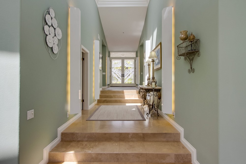 Virtual tour photo 12 of 103 for 18708 Lunada Point
