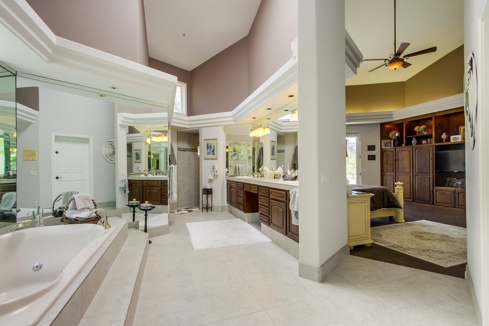 Virtual tour photo 49 of 103 for 18708 Lunada Point