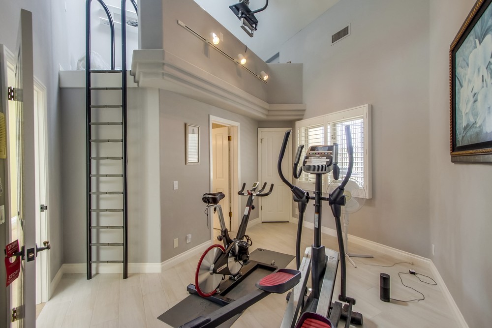 Virtual tour photo 65 of 103 for 18708 Lunada Point