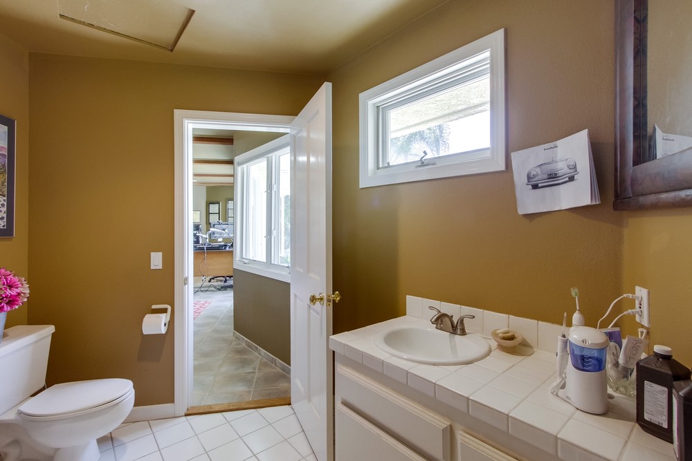 Virtual tour photo 80 of 103 for 18708 Lunada Point