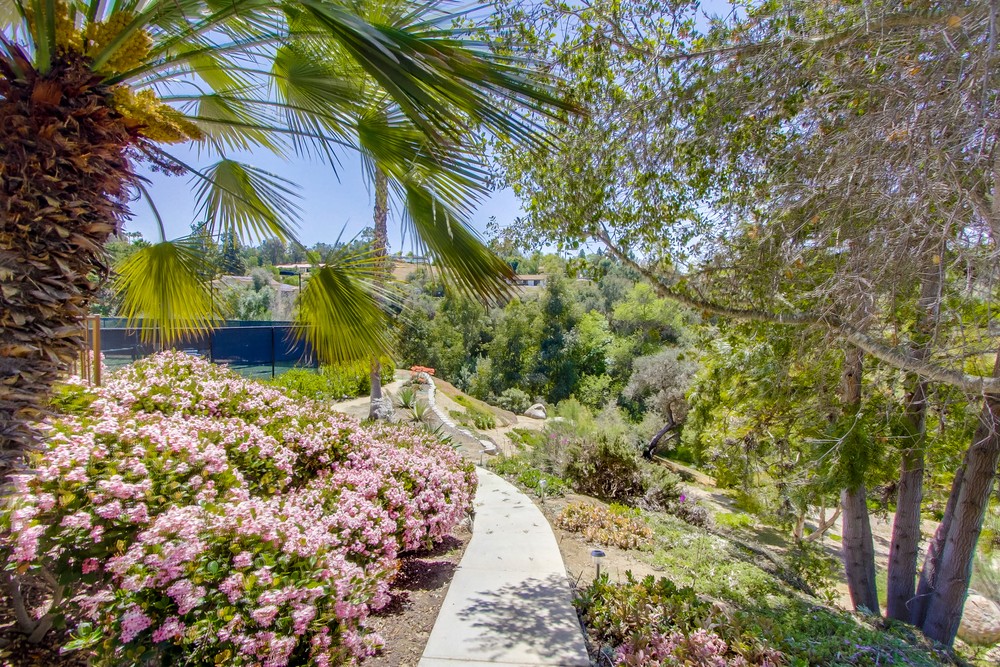 Virtual tour photo 104 of 103 for 18708 Lunada Point