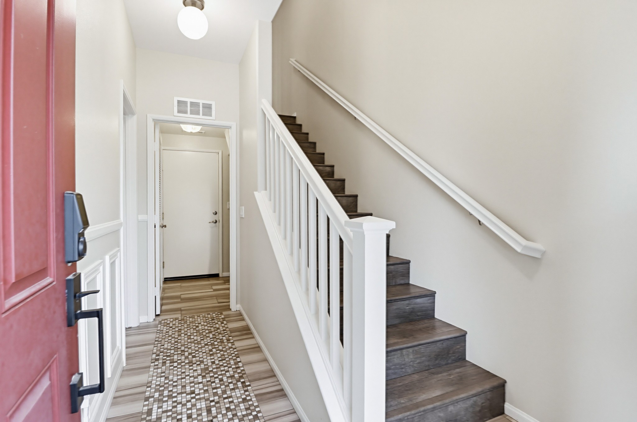 Virtual tour photo 7 of 59 for 1876 Champagne Ct UNIT 6