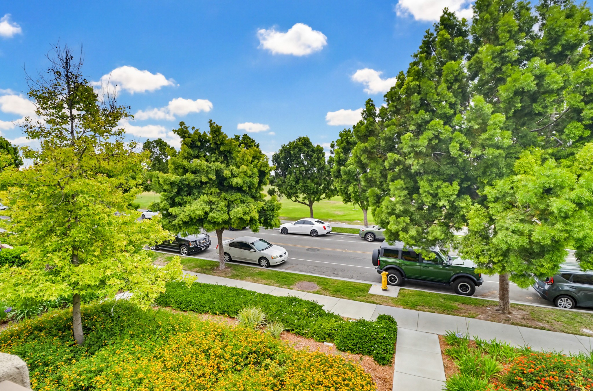 Virtual tour photo 25 of 59 for 1876 Champagne Ct UNIT 6