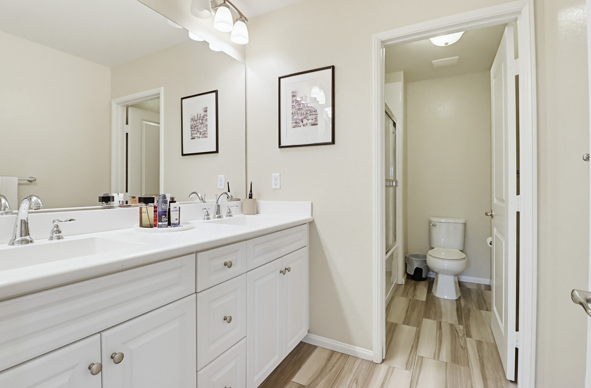 Virtual tour photo 31 of 59 for 1876 Champagne Ct UNIT 6
