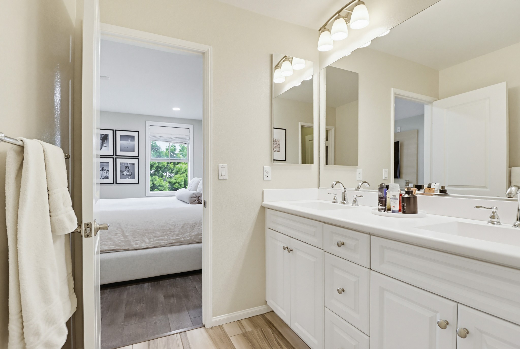 Virtual tour photo 34 of 59 for 1876 Champagne Ct UNIT 6