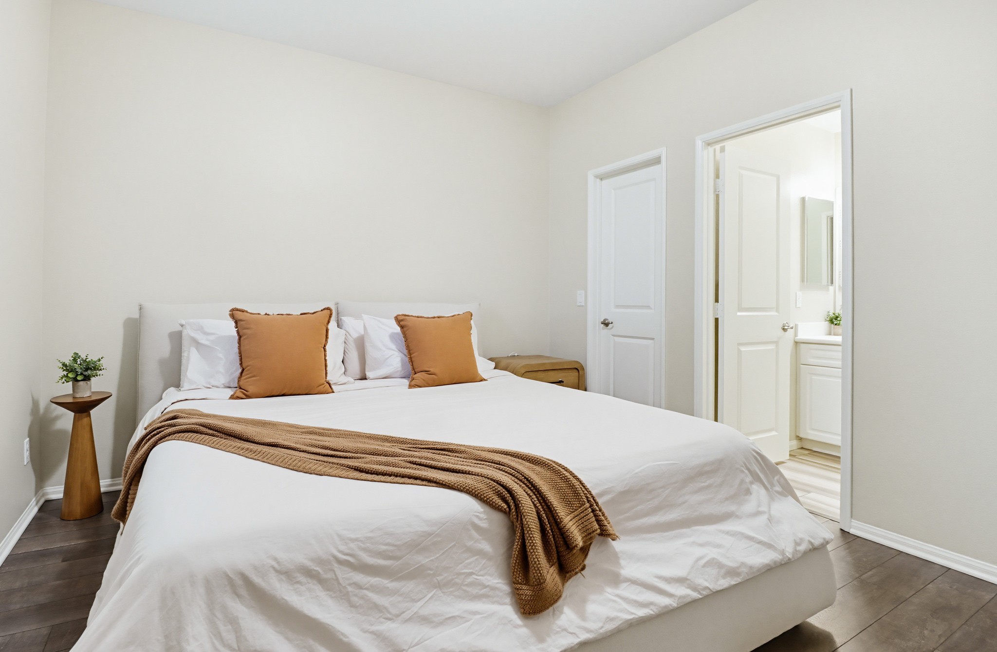 Virtual tour photo 41 of 59 for 1876 Champagne Ct UNIT 6