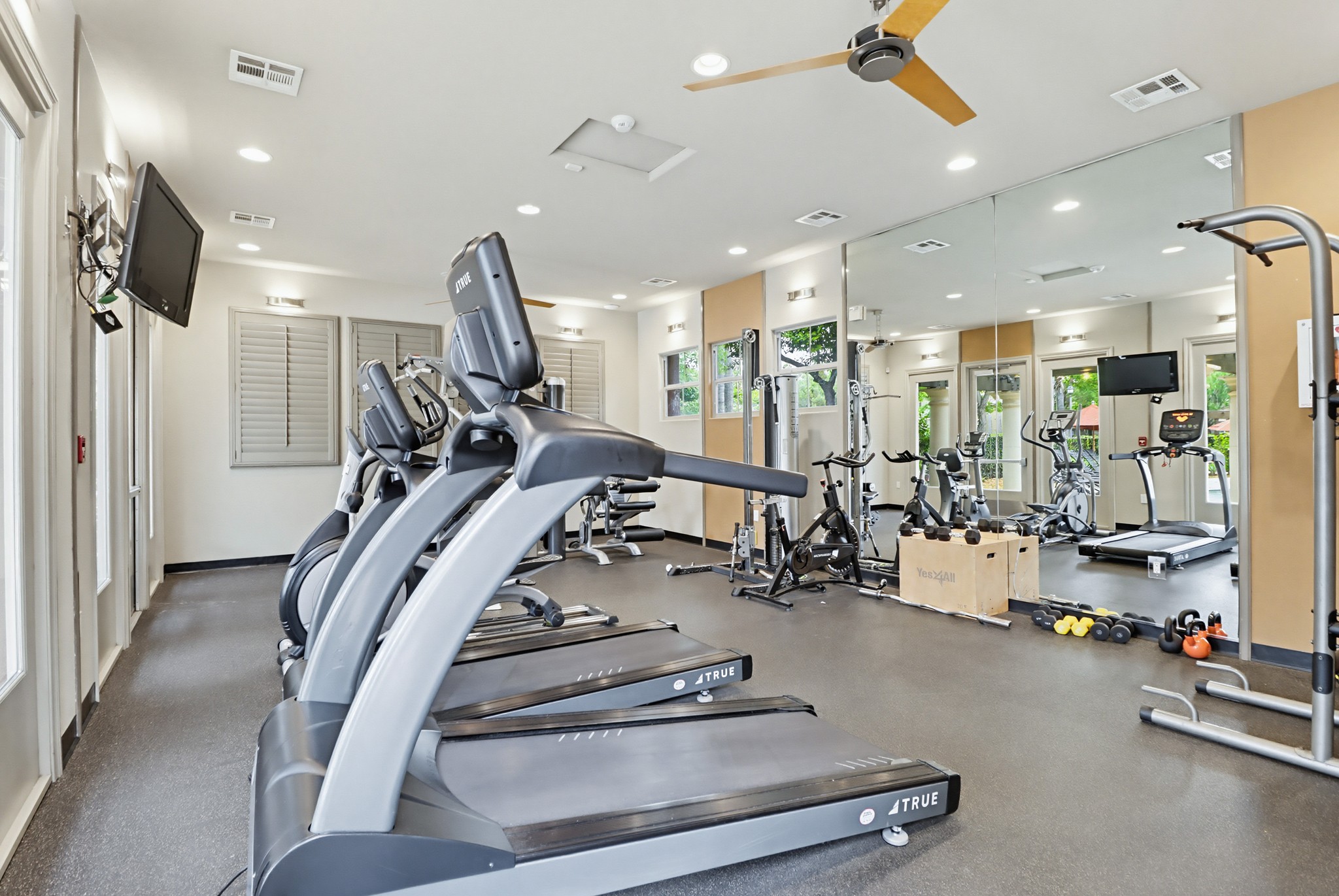 Virtual tour photo 54 of 59 for 1876 Champagne Ct UNIT 6