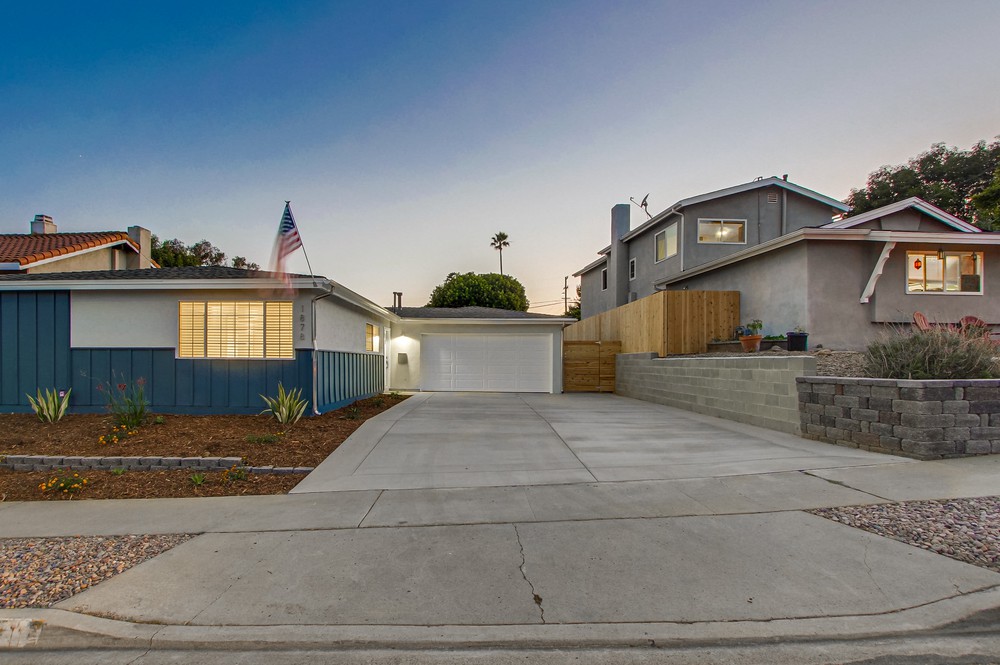 Virtual tour photo 3 of 62 for 1878 Linbrook Dr