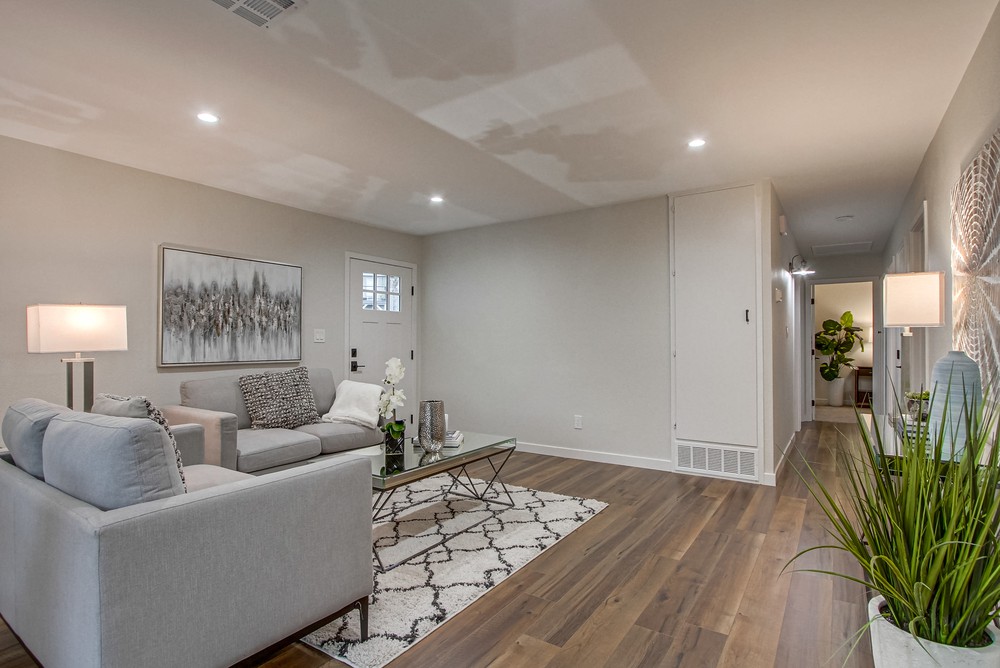 Virtual tour photo 22 of 62 for 1878 Linbrook Dr