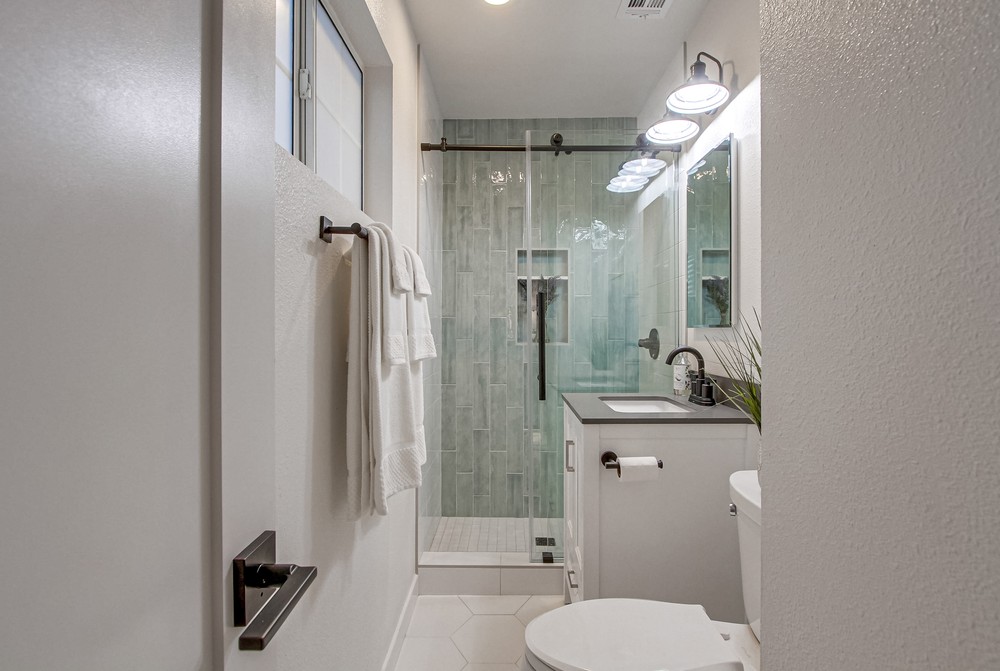 Virtual tour photo 41 of 62 for 1878 Linbrook Dr
