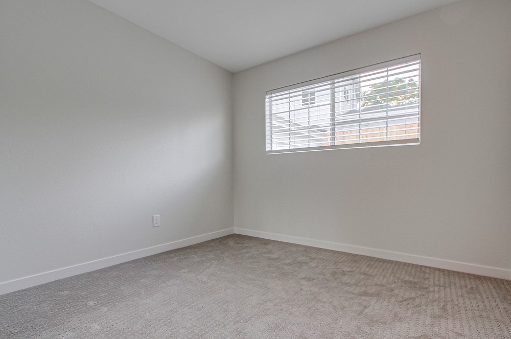 Virtual tour photo 47 of 62 for 1878 Linbrook Dr