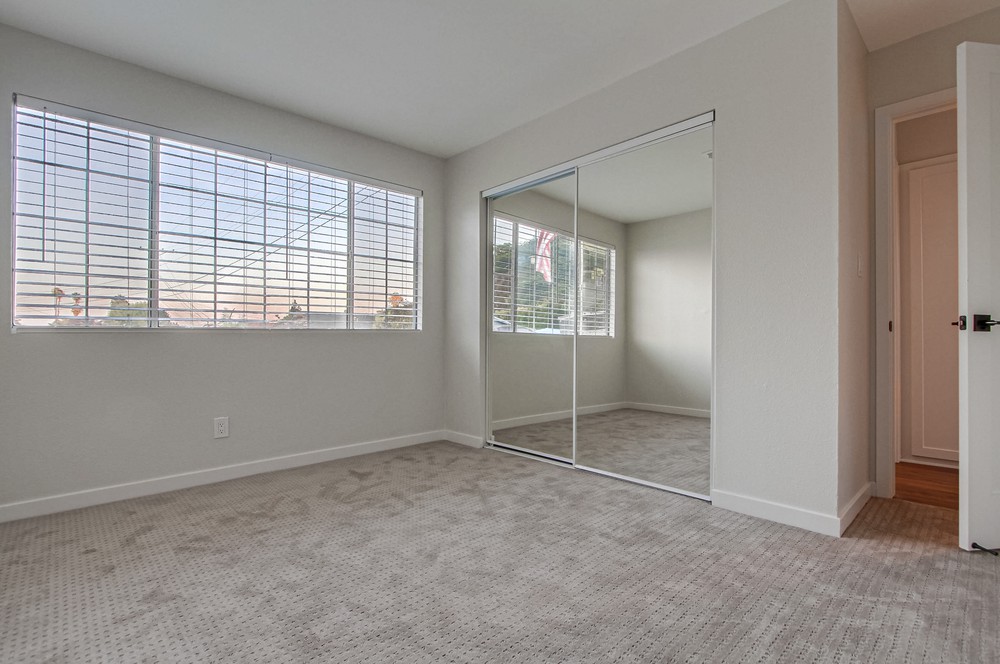 Virtual tour photo 51 of 62 for 1878 Linbrook Dr