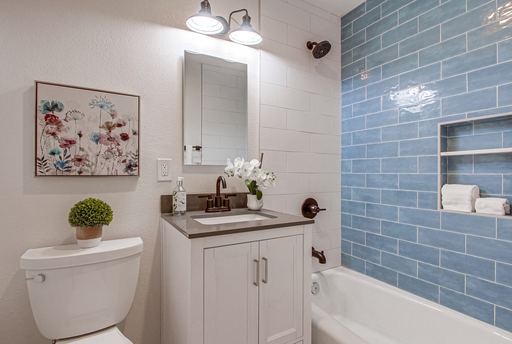 Virtual tour photo 52 of 62 for 1878 Linbrook Dr