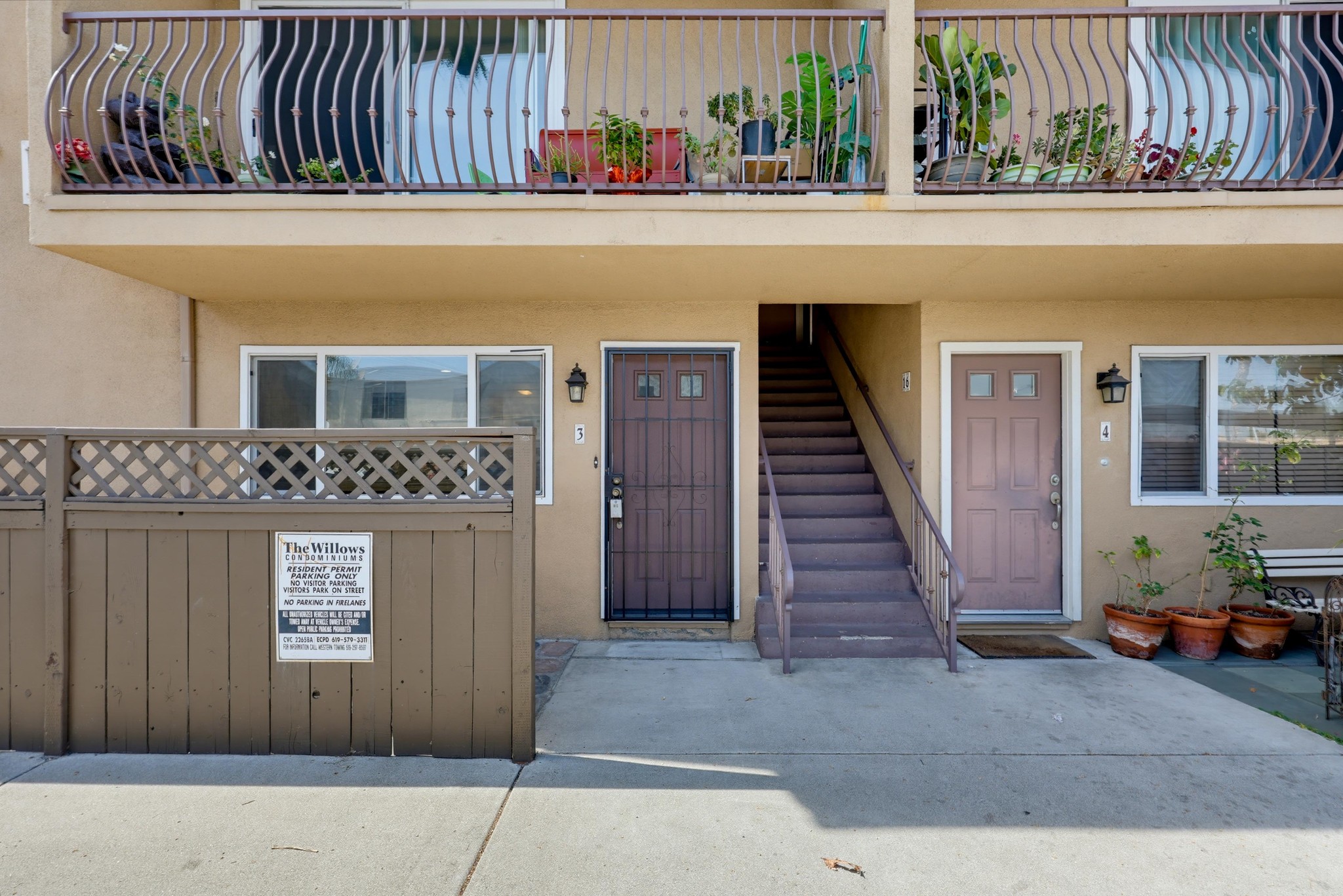 Virtual tour photo 4 of 21 for 188 S Lincoln Ave Unit 3