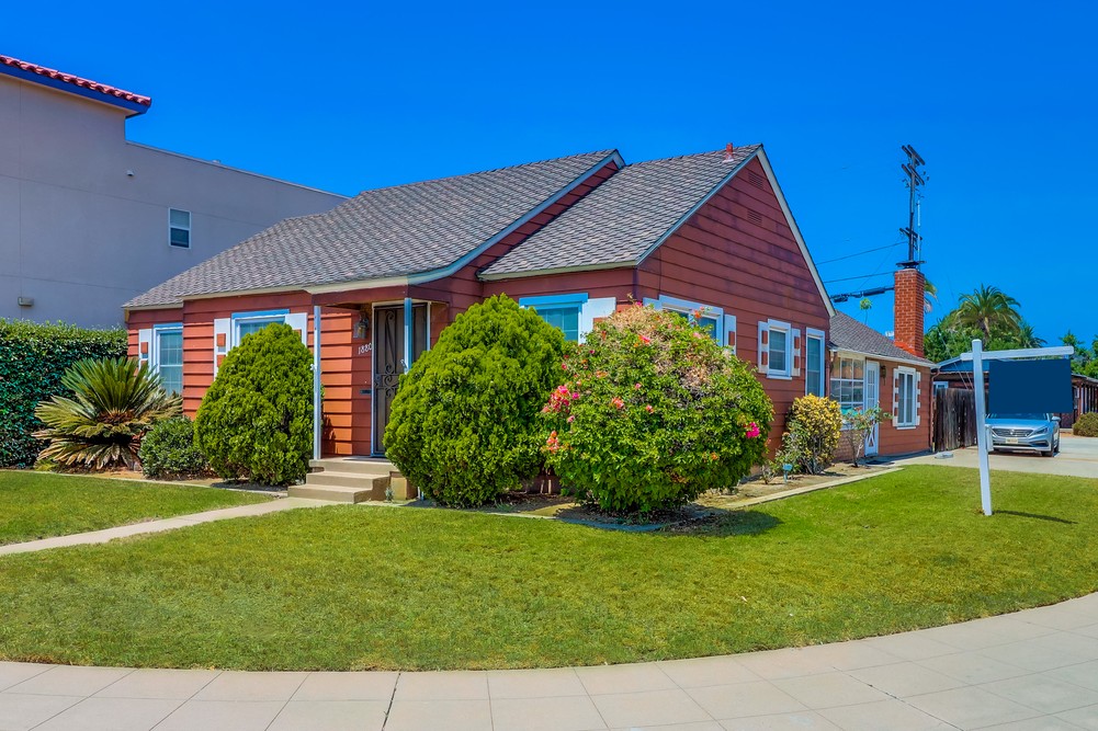 Virtual tour photo 3 of 41 for 1880 Oliver Ave