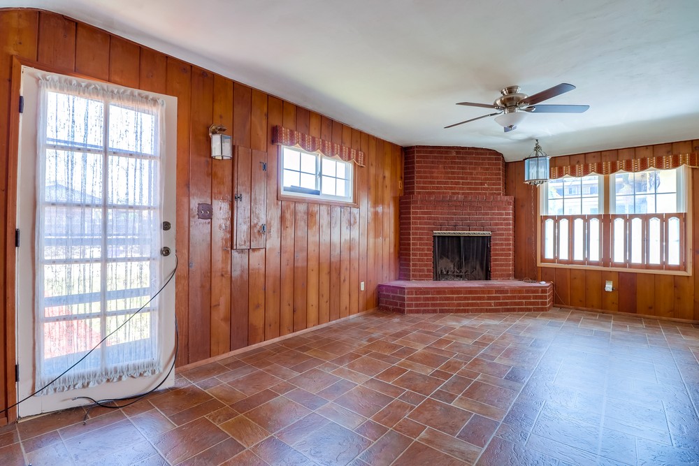 Virtual tour photo 14 of 41 for 1880 Oliver Ave