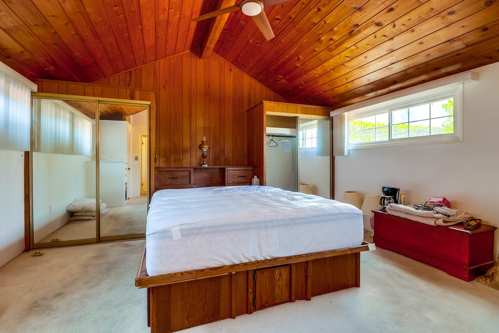 Virtual tour photo 23 of 41 for 1880 Oliver Ave