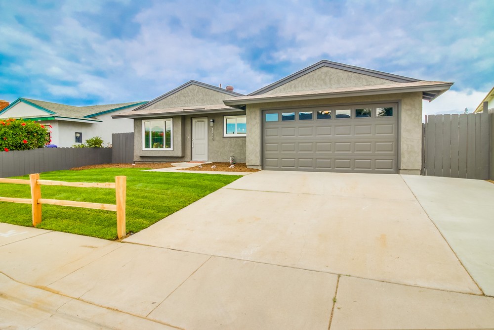 Virtual tour photo 4 of 45 for 1880 Thelborn Way