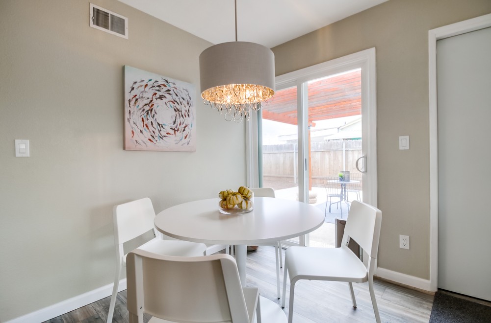 Virtual tour photo 17 of 45 for 1880 Thelborn Way