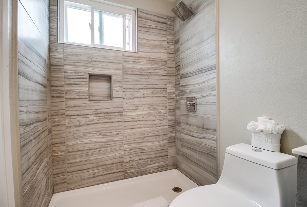 Virtual tour photo 27 of 45 for 1880 Thelborn Way