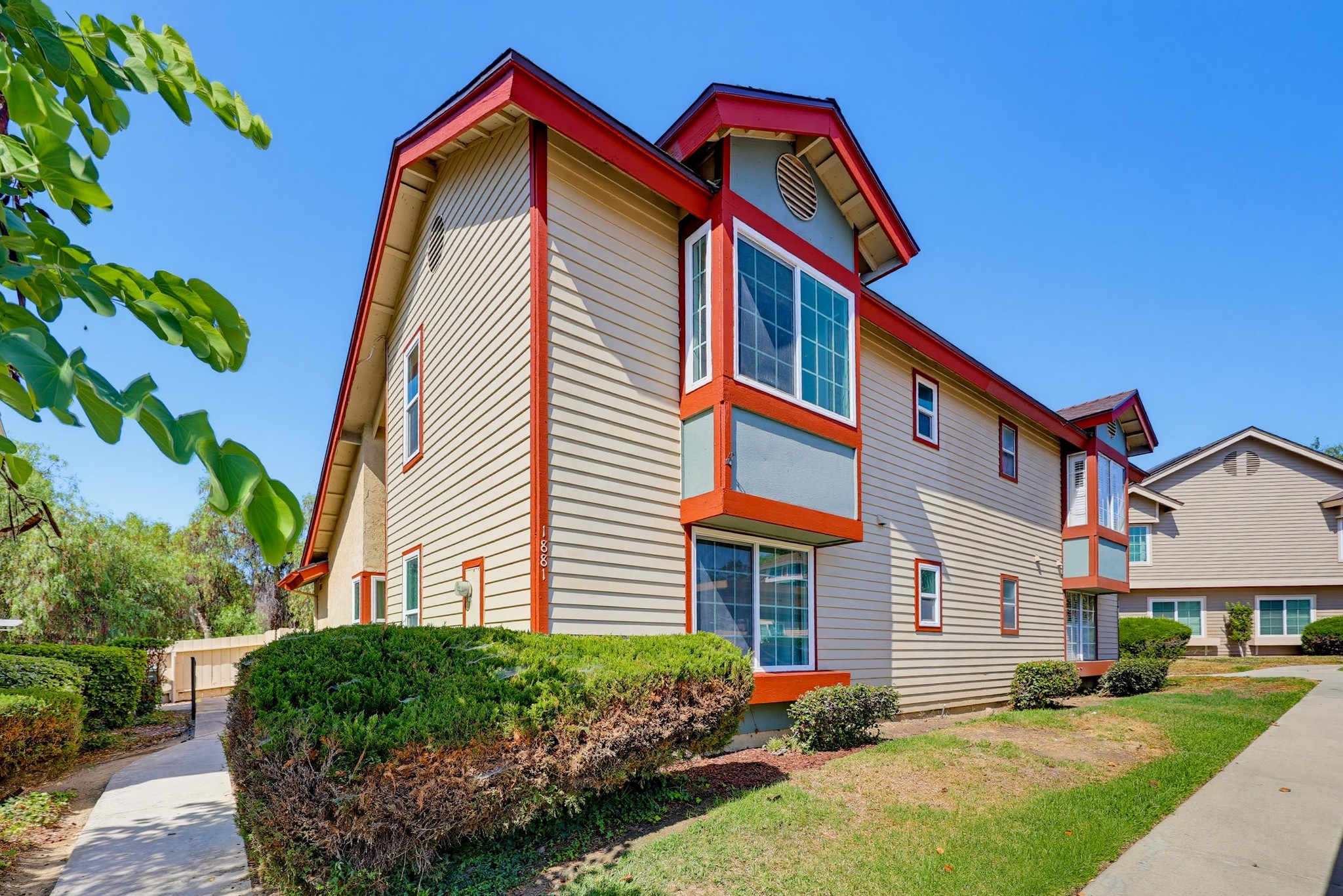 Virtual tour photo 1 of 81 for 1881 Manzana Way