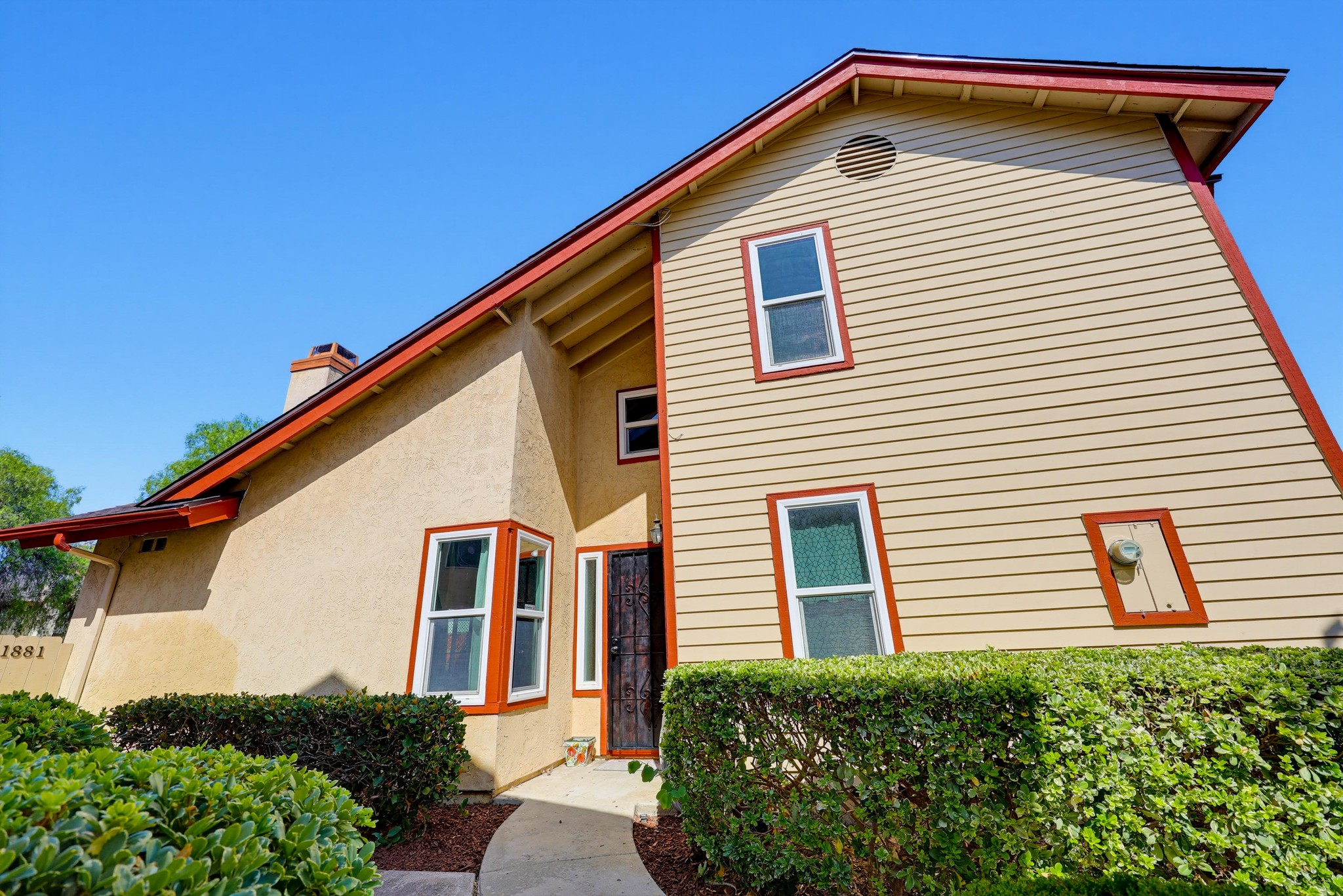 Virtual tour photo 4 of 81 for 1881 Manzana Way