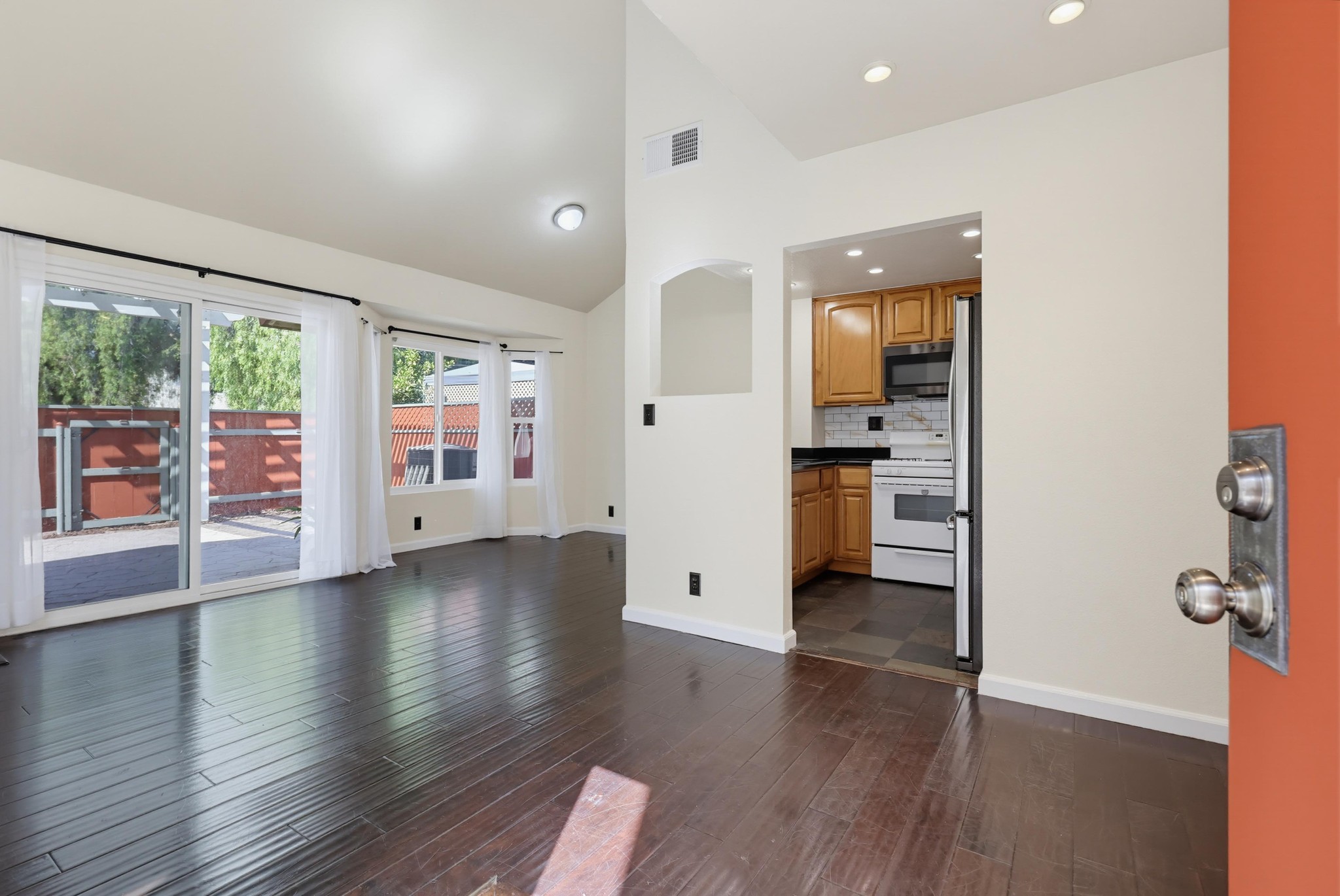 Virtual tour photo 13 of 81 for 1881 Manzana Way