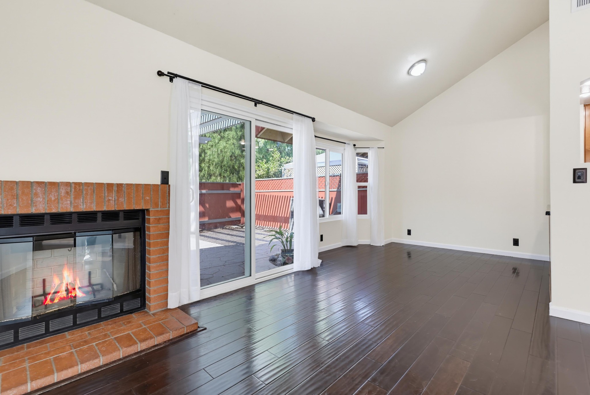 Virtual tour photo 18 of 81 for 1881 Manzana Way