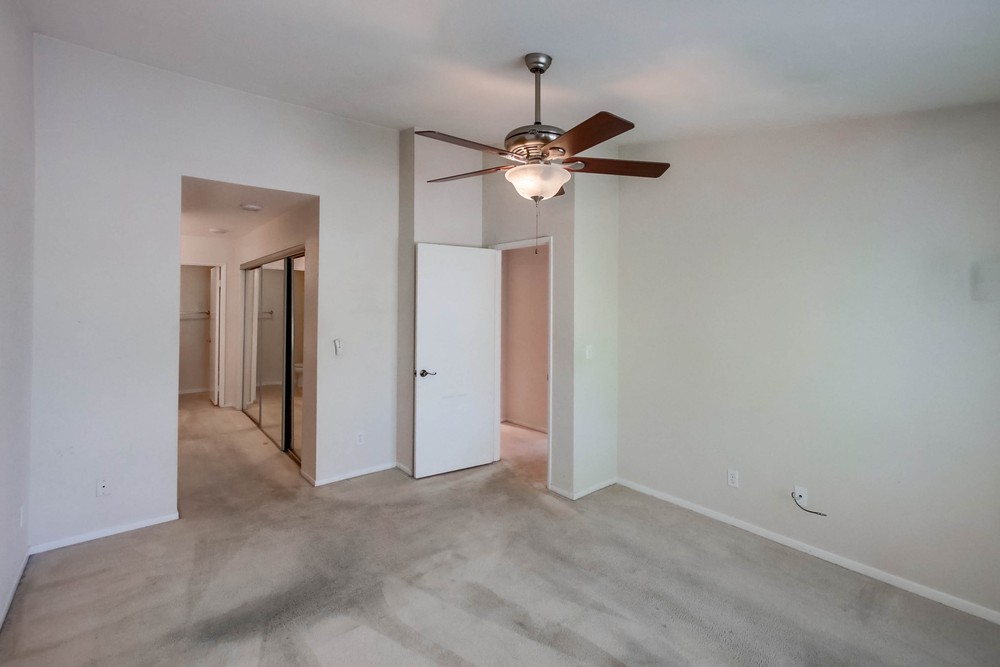 Virtual tour photo 21 of 30 for 18840 Caminito Cantilena UNIT 107