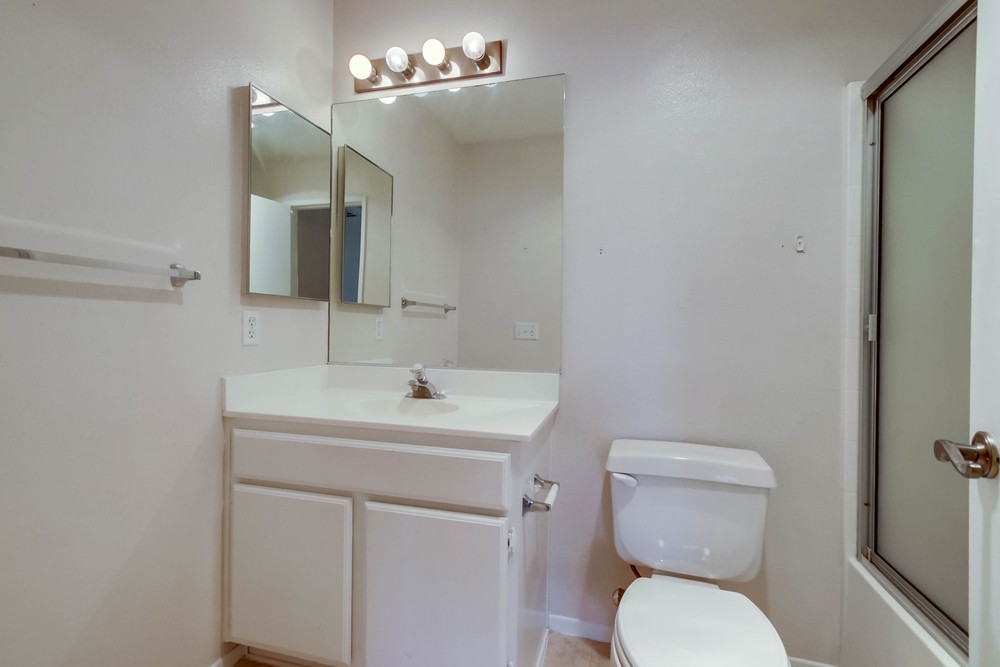 Virtual tour photo 28 of 30 for 18840 Caminito Cantilena UNIT 107