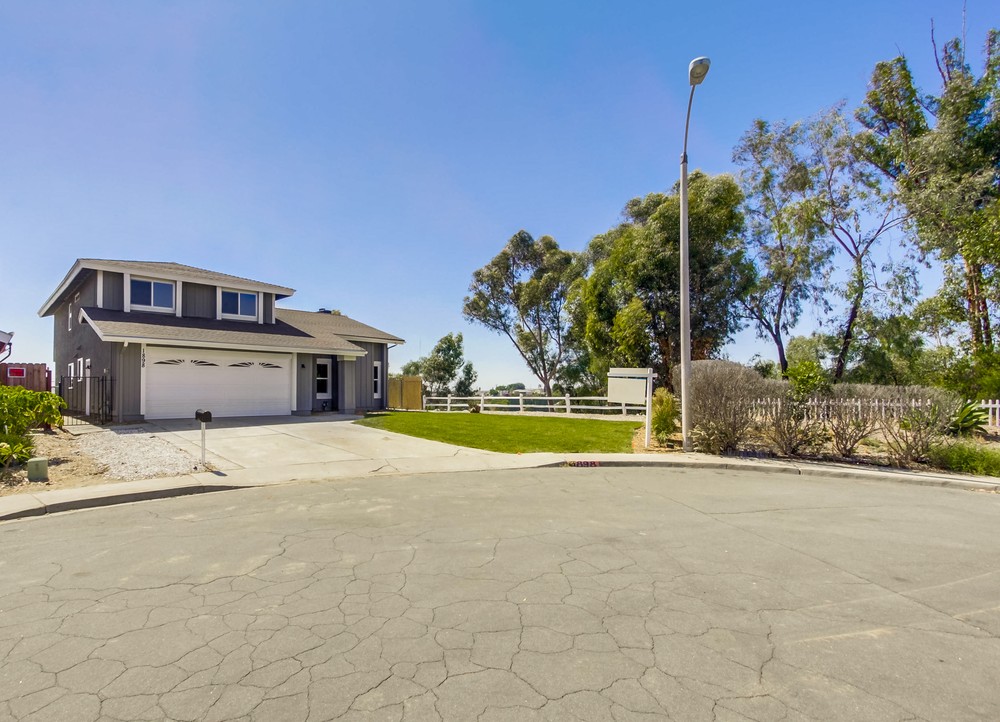 Virtual tour photo 1 of 53 for 1898 Ballina Dr San Diego
