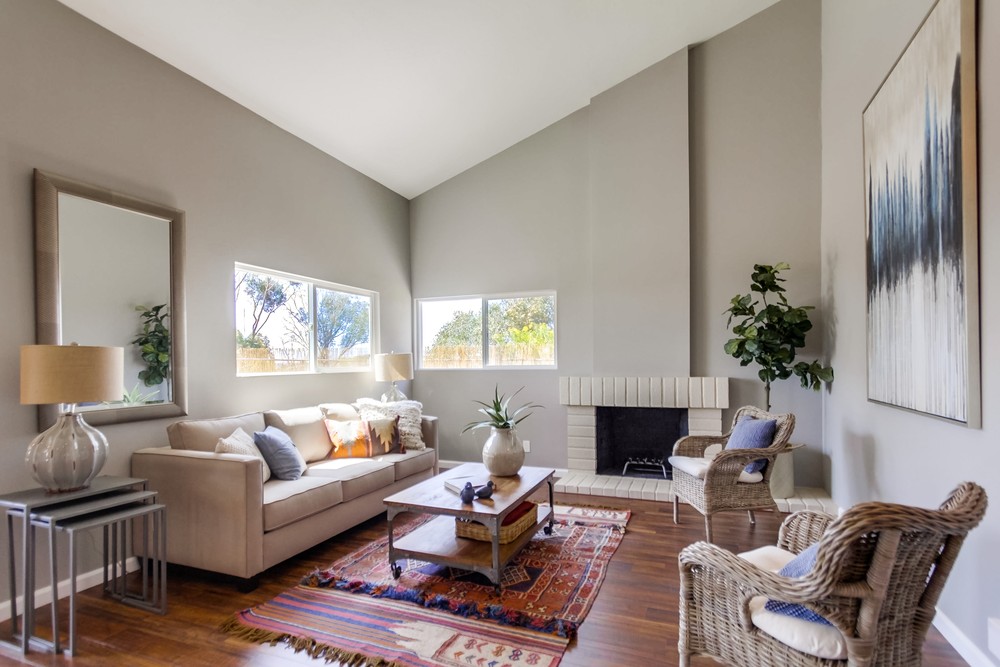 Virtual tour photo 7 of 53 for 1898 Ballina Dr San Diego