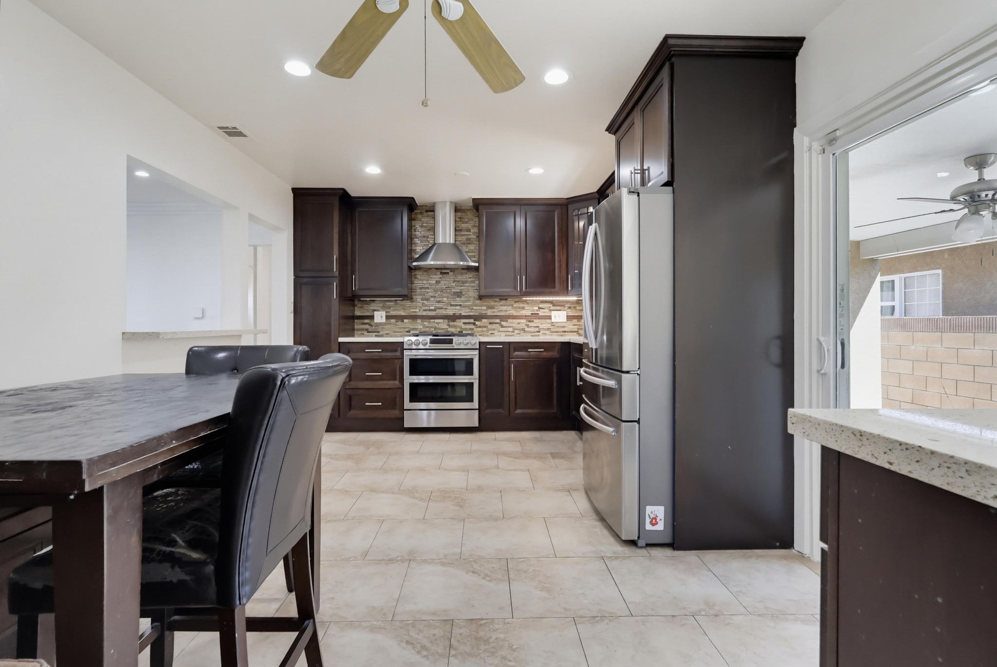 Virtual tour photo 23 of 94 for 1901 E 63rd St