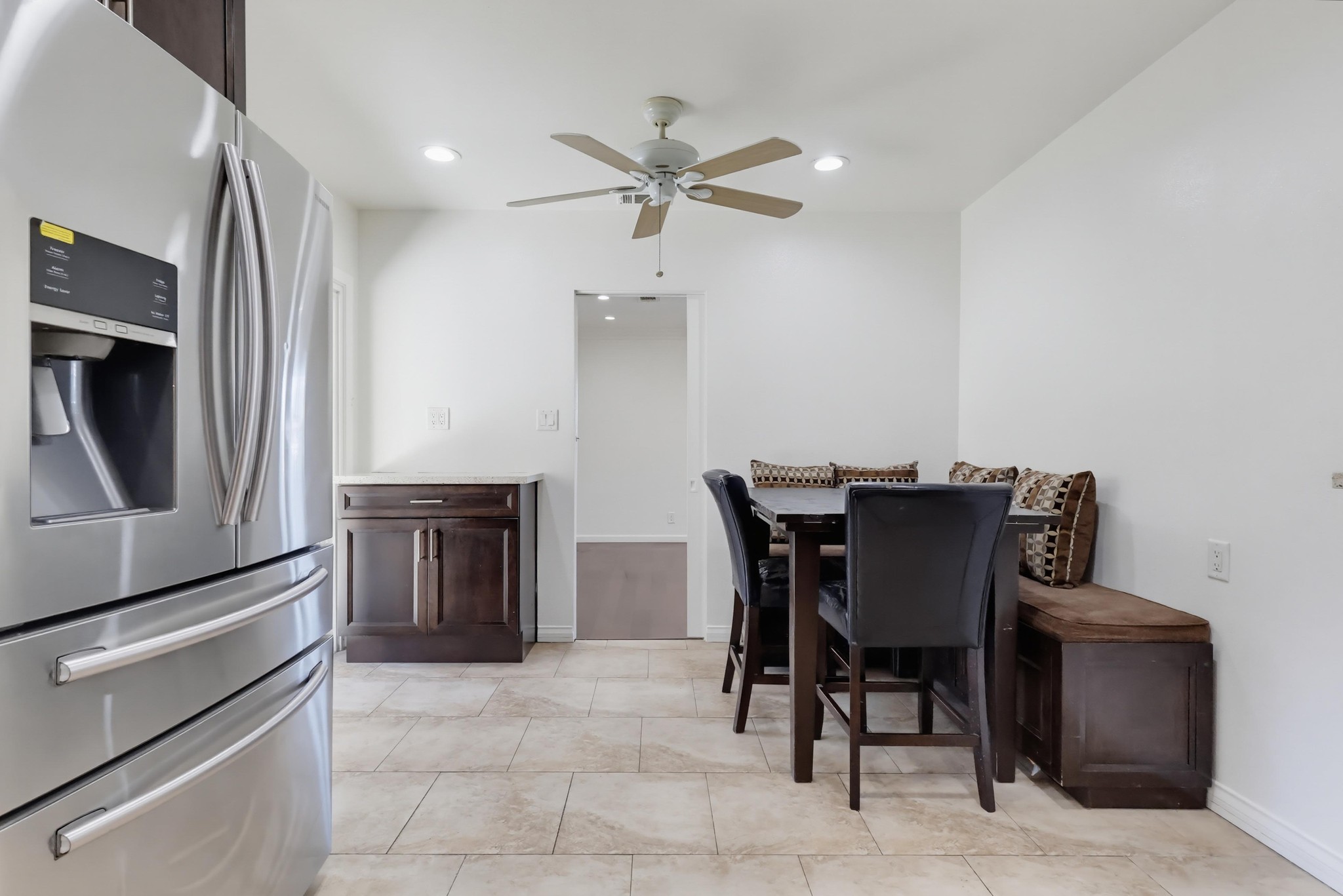 Virtual tour photo 31 of 94 for 1901 E 63rd St