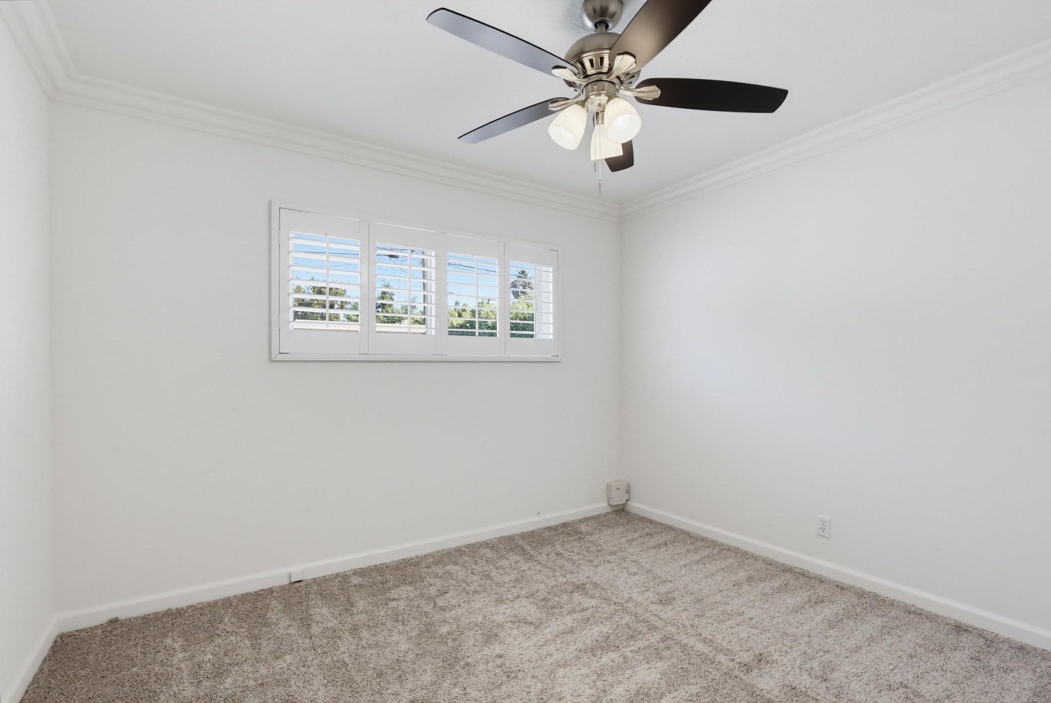 Virtual tour photo 47 of 94 for 1901 E 63rd St