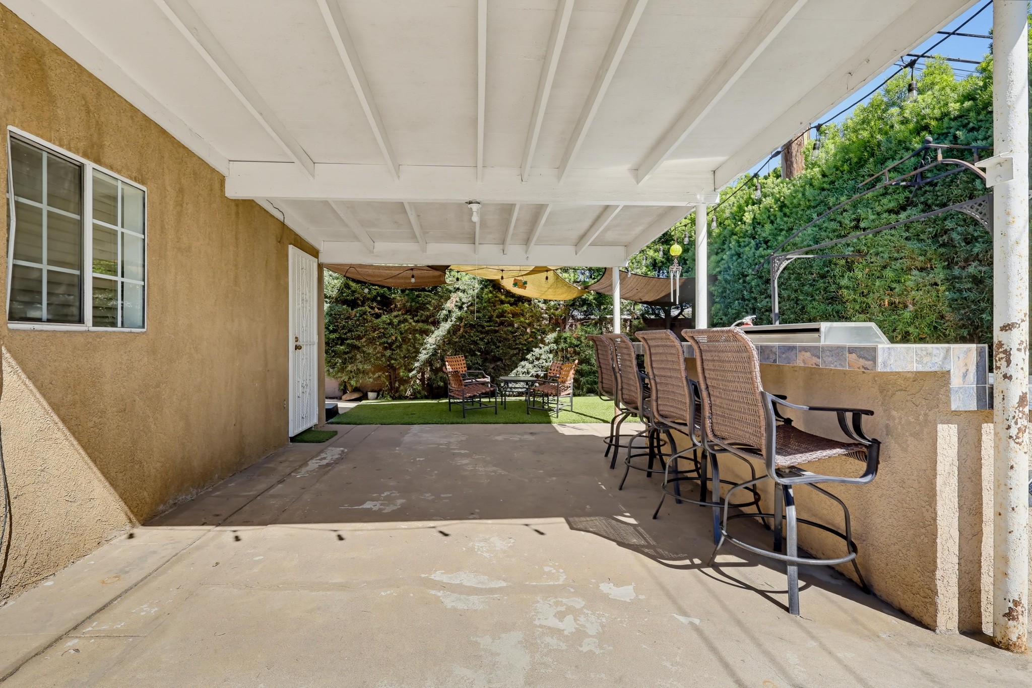 Virtual tour photo 76 of 94 for 1901 E 63rd St