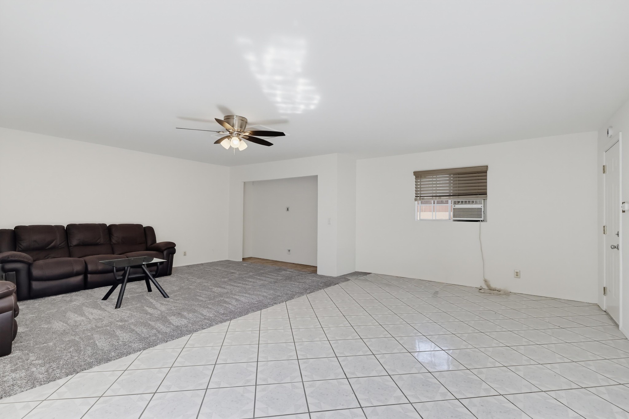 Virtual tour photo 90 of 94 for 1901 E 63rd St