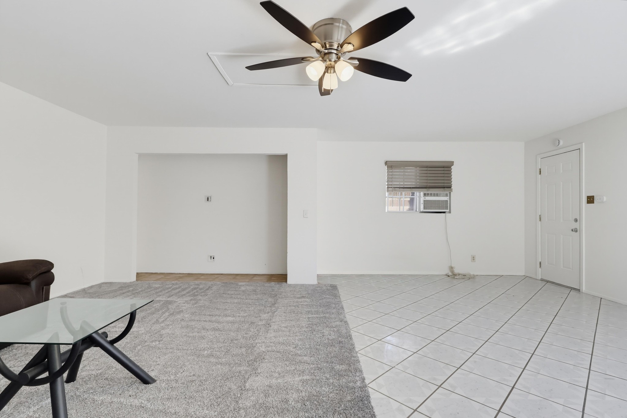 Virtual tour photo 91 of 94 for 1901 E 63rd St